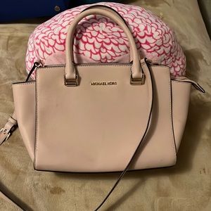 Michael kors satchel.